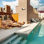 Beni - 1 Bedroom Apartment With Pool And Terrace In Gracia