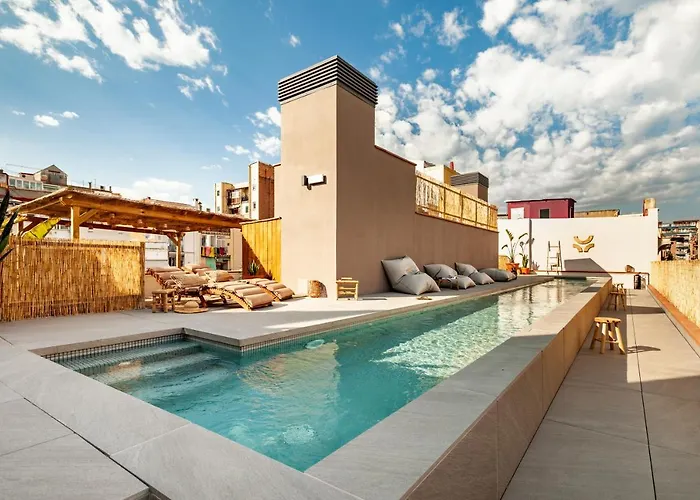 Beni - 1 Bedroom Apartment With Pool And Terrace In Gracia